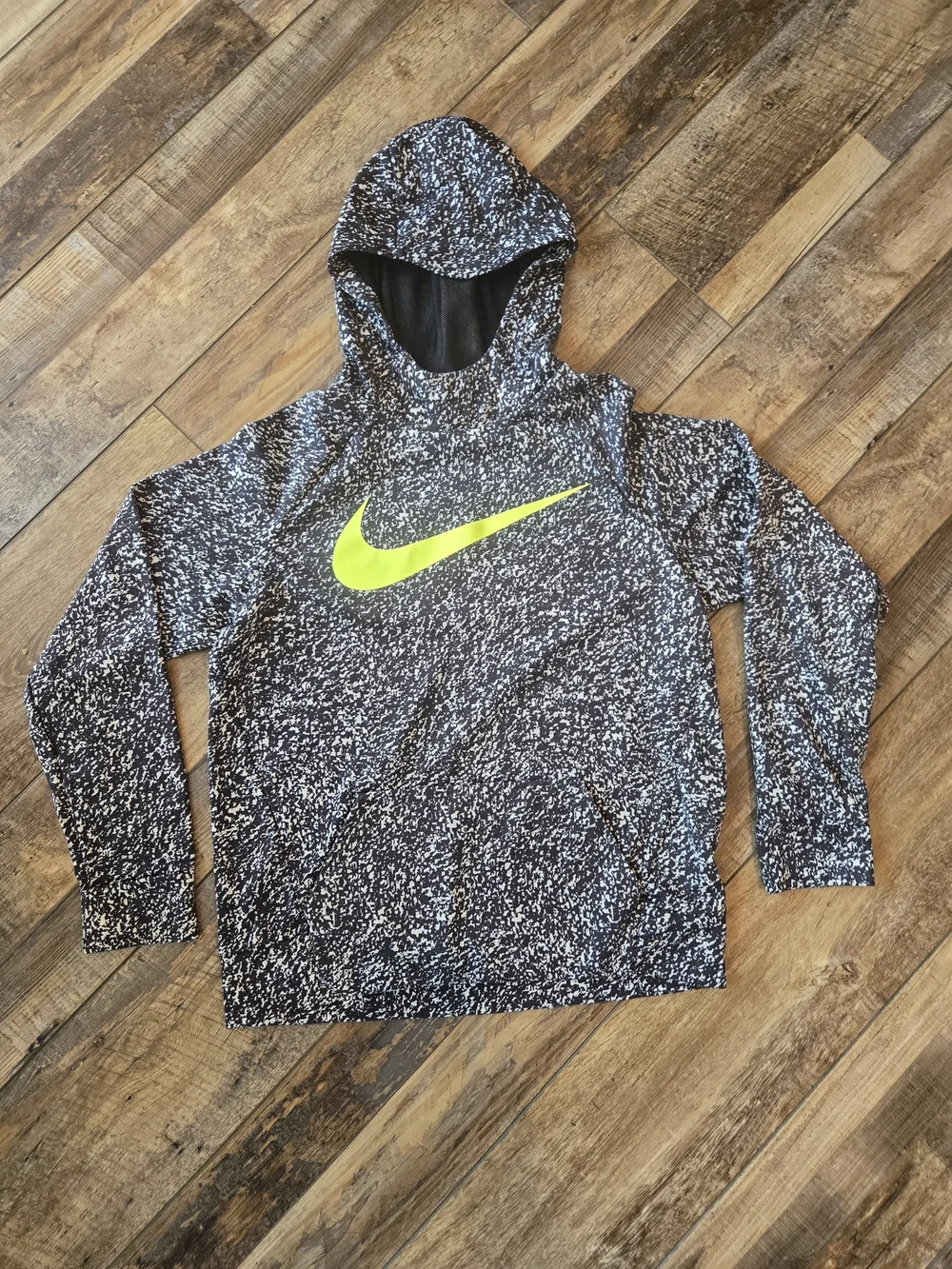 Nike Boys Youth XL Hoodie Bundle (2) Gray Black Neon Yellow Thermal